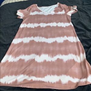 Stylish women’s Dress in Cream and Brown